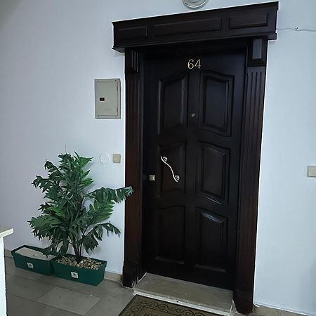 Ferienwohnung شقه مفروشه 3 غرف امام سيتي ستارز Kairo Exterior foto