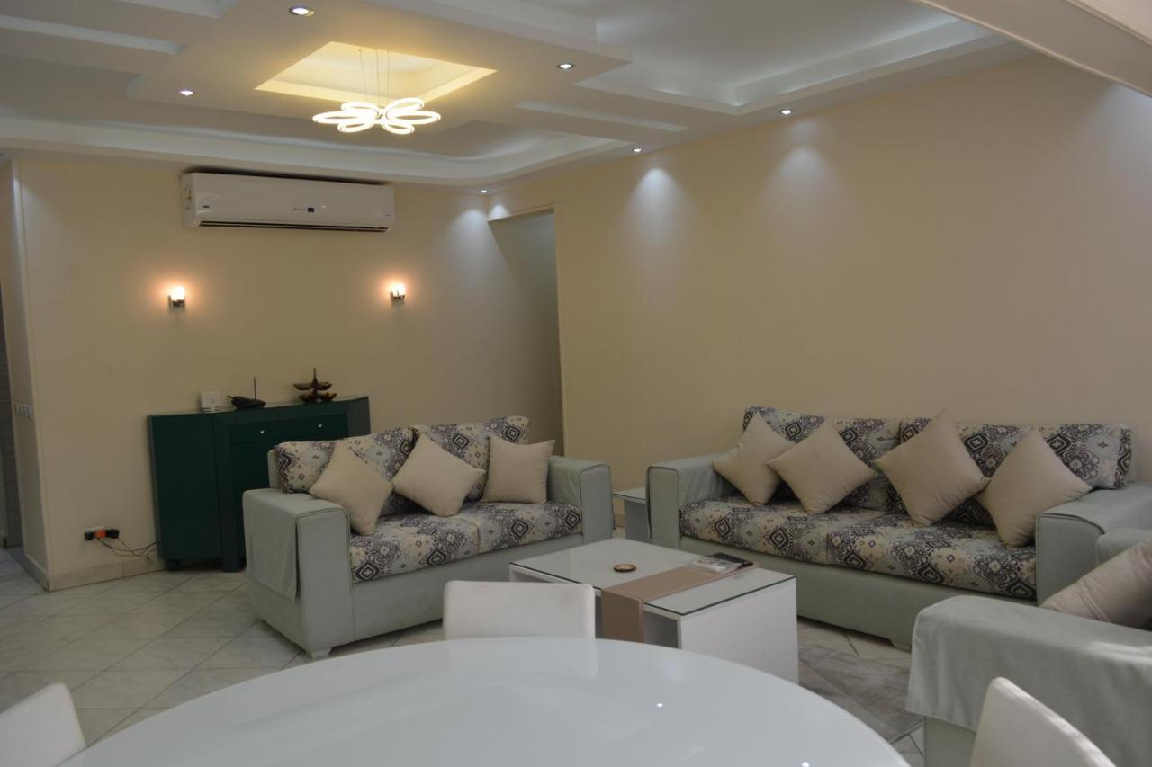 Ferienwohnung شقه مفروشه 3 غرف امام سيتي ستارز Kairo Exterior foto