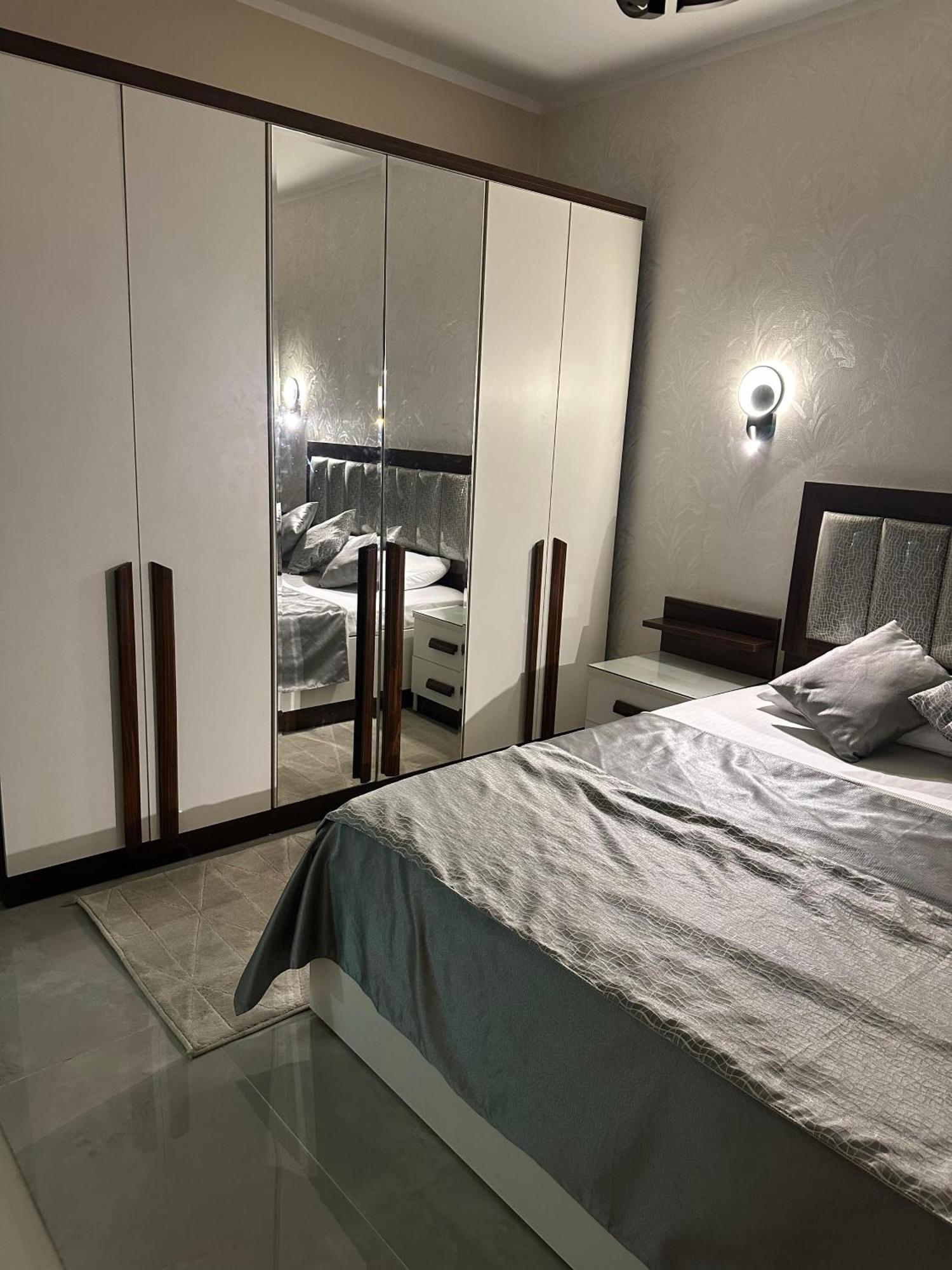Ferienwohnung شقه مفروشه 3 غرف امام سيتي ستارز Kairo Exterior foto